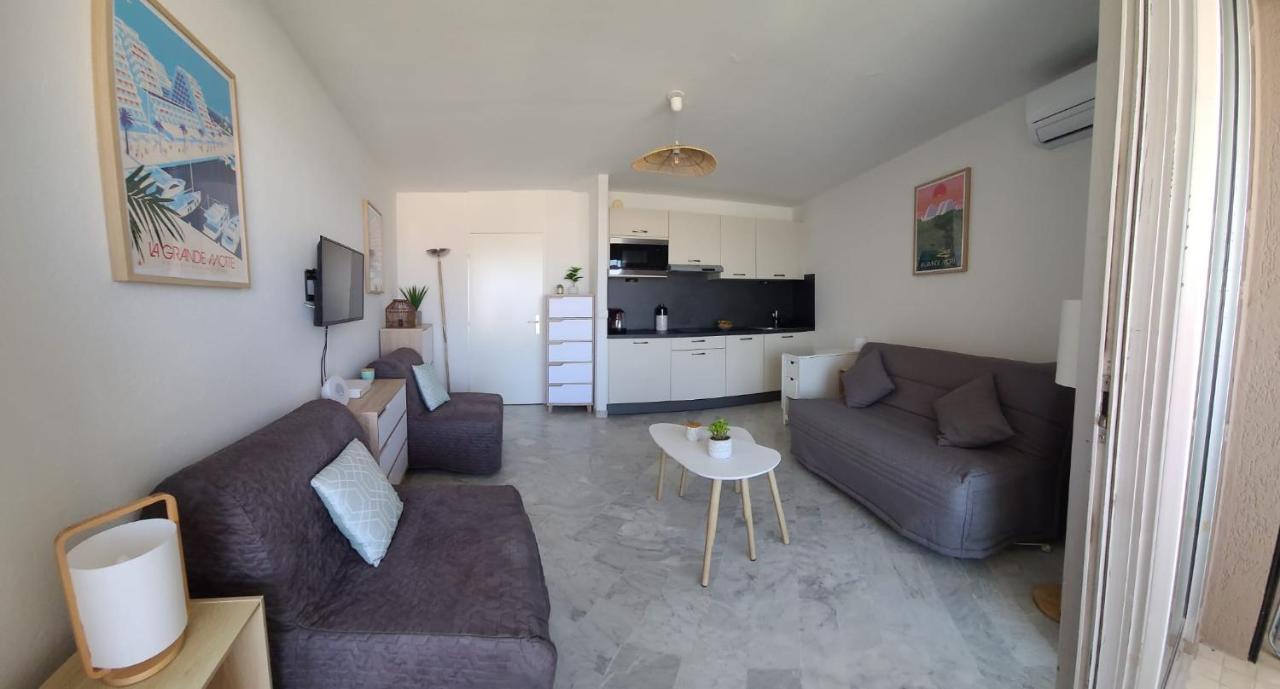 Апартаменты Vue Imprenable Sur Le Port, Proche Plages ! Ла-Гранд-Мот Экстерьер фото
