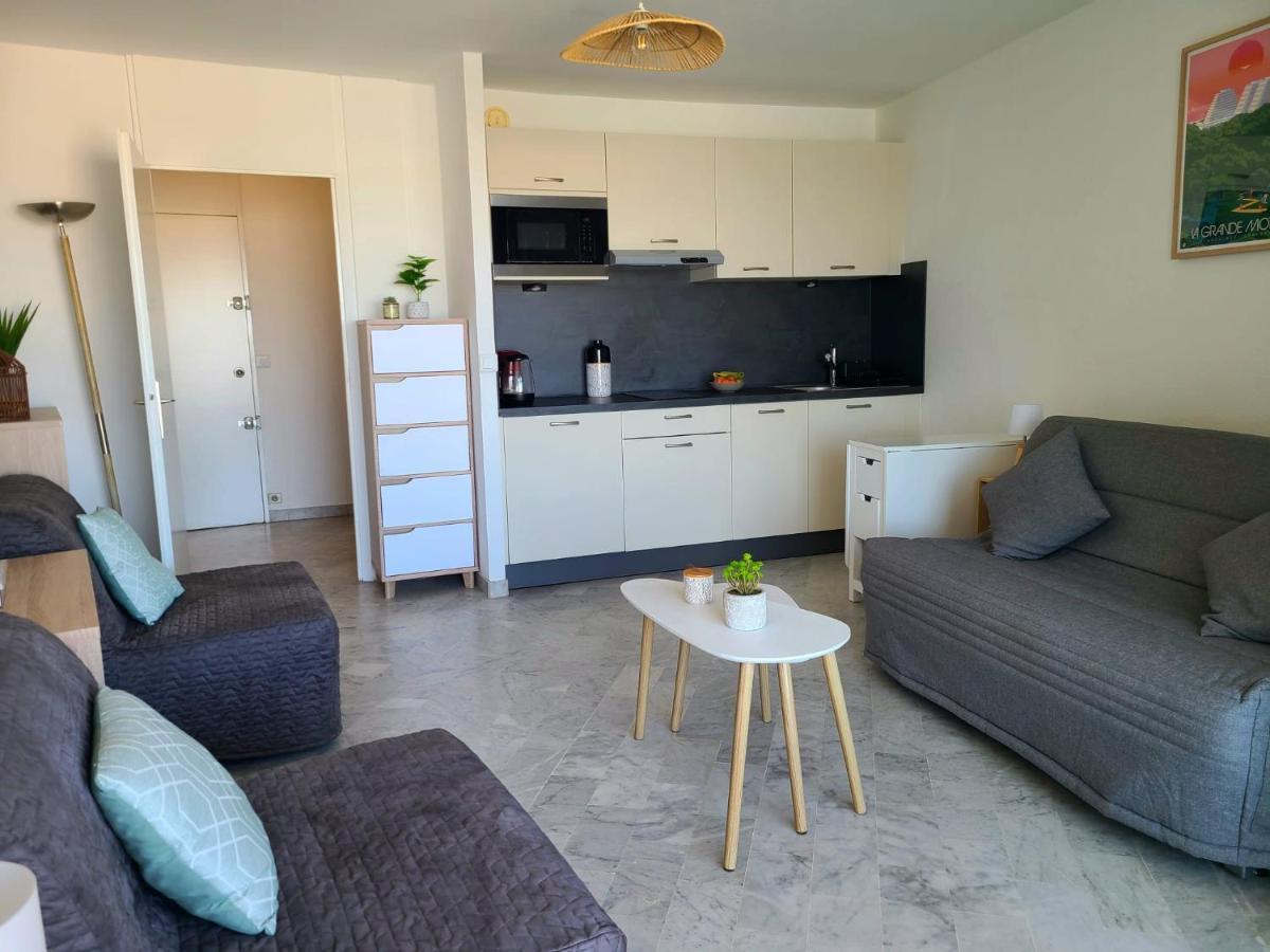 Апартаменты Vue Imprenable Sur Le Port, Proche Plages ! Ла-Гранд-Мот Экстерьер фото